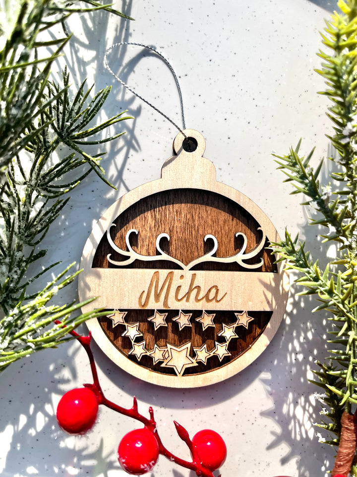 Čarobni leseni božični obesek z imenom