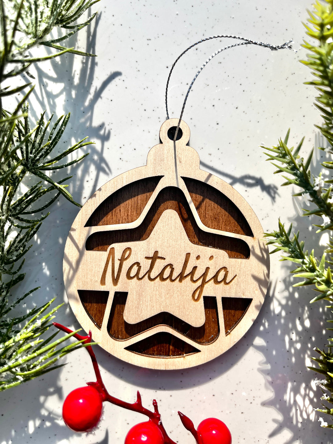 Čarobni leseni božični obesek z imenom
